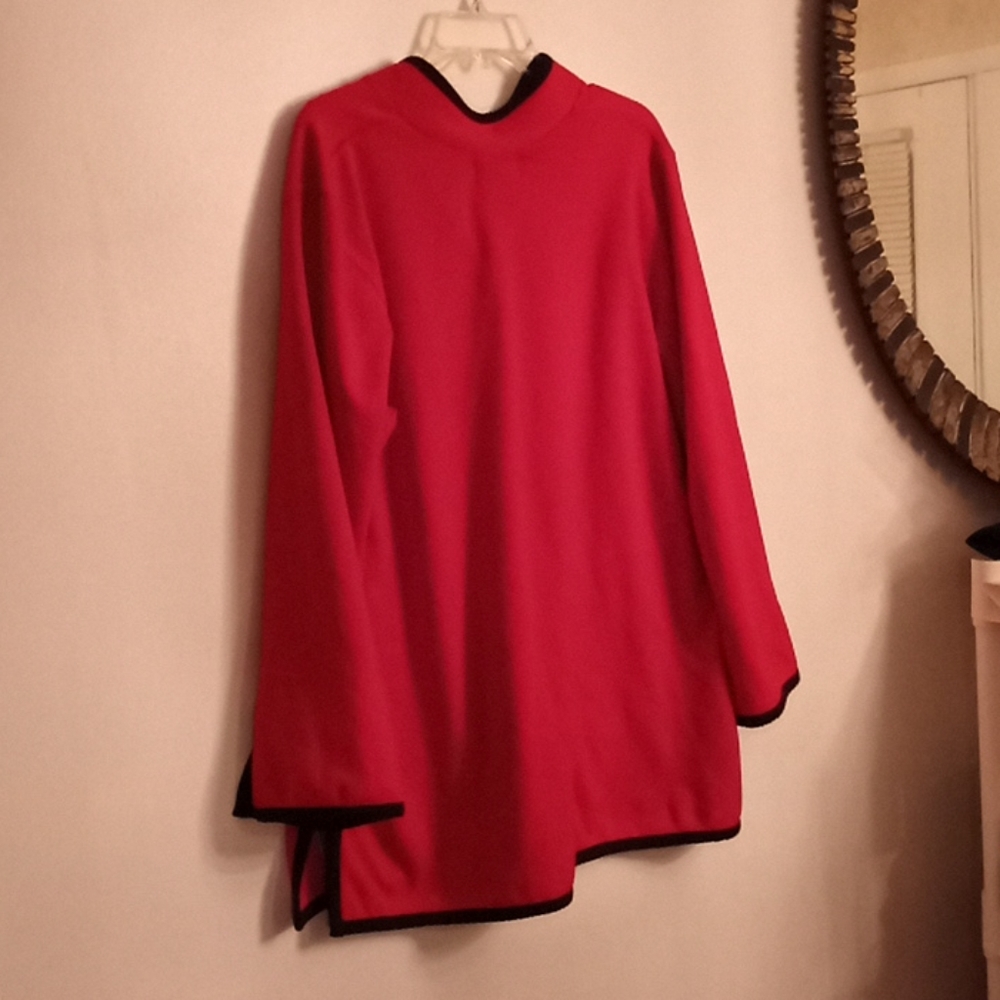 Sweater - Picture 3 of 3